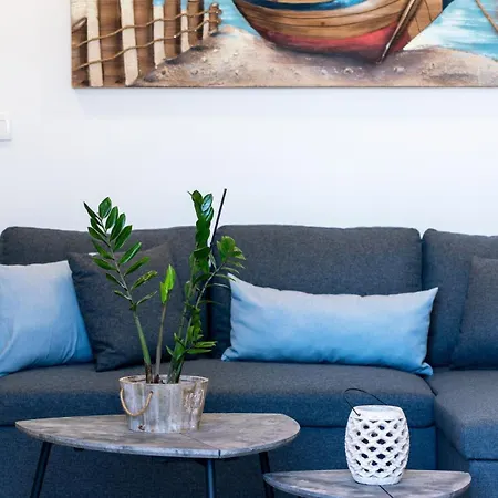 Perla, Luxury With Private Jacuzzi * Perissa (Santorini)