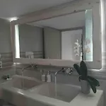 Perla, Luxury With Private Jacuzzi Perissa (Santorini)