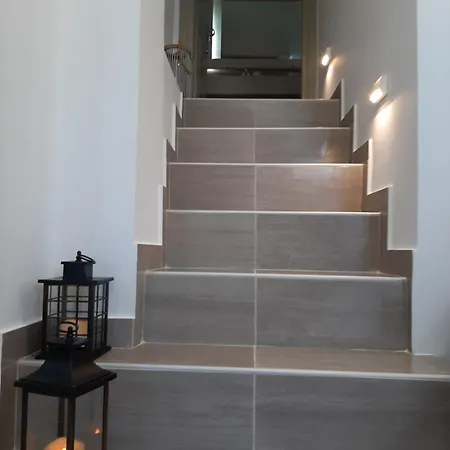 Perla, Luxury With Private Jacuzzi Lägenhet Perissa (Santorini)