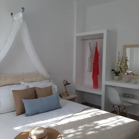 Perla, Luxury With Private Jacuzzi * Perissa (Santorini)