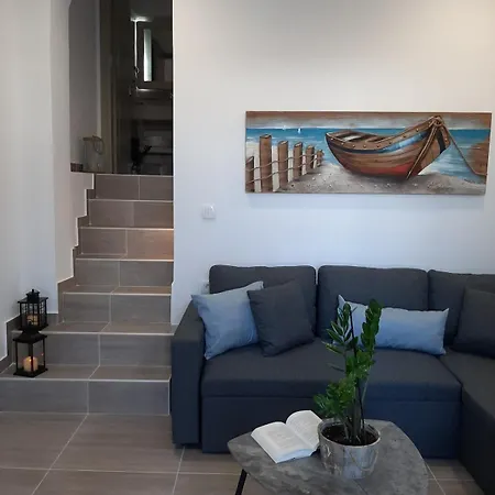 Apartment Perla, Luxury With Private Jacuzzi Perissa (Santorini)