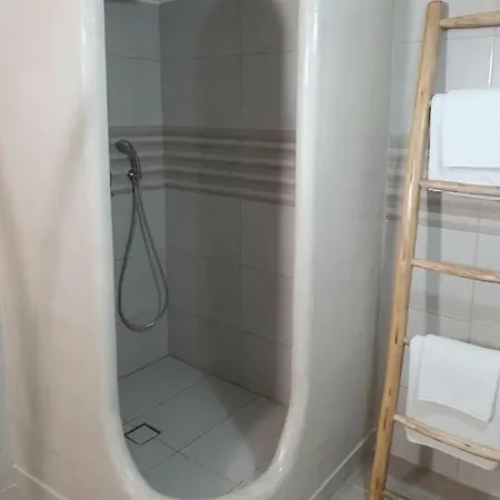 Appartement Perla, Luxury With Private Jacuzzi Perissa (Santorini)